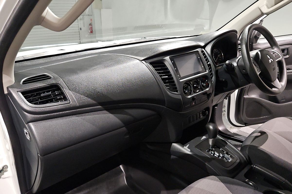 2023 Mitsubishi Triton GLX MR Rear Wheel Drive