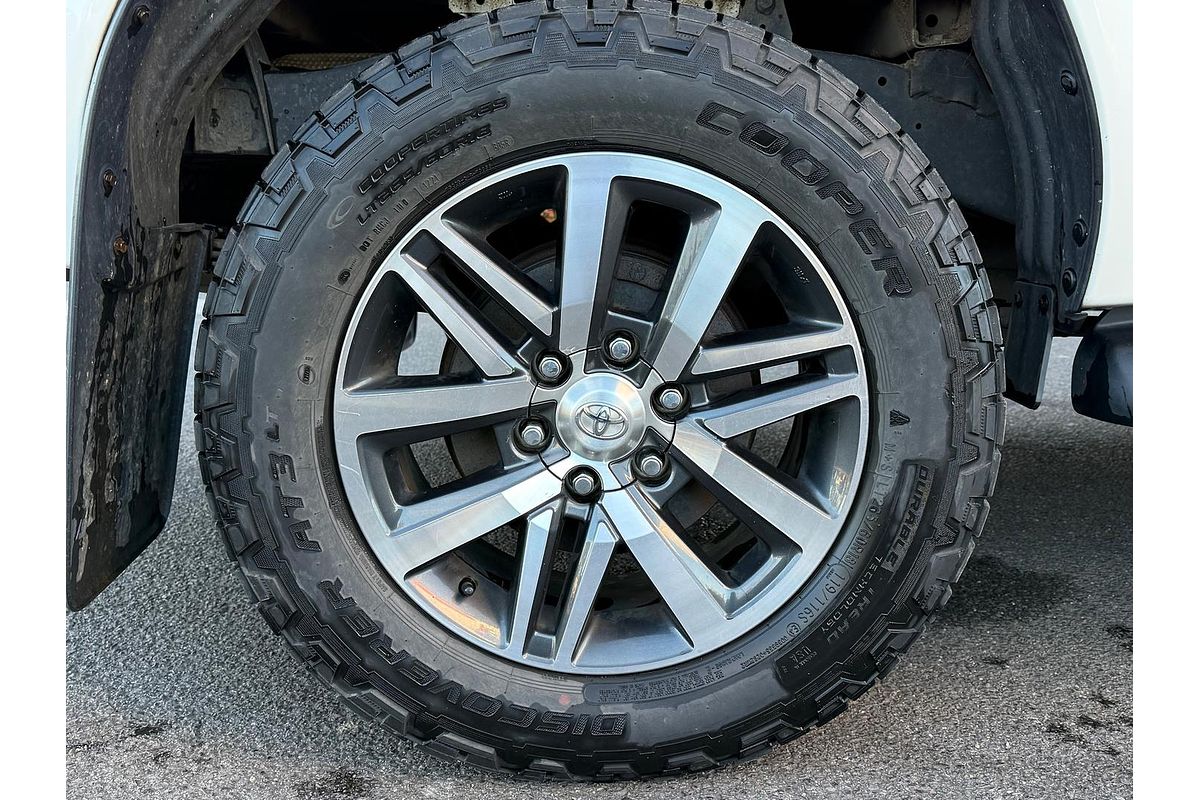 2018 Toyota Hilux SR5 GUN126R 4X4