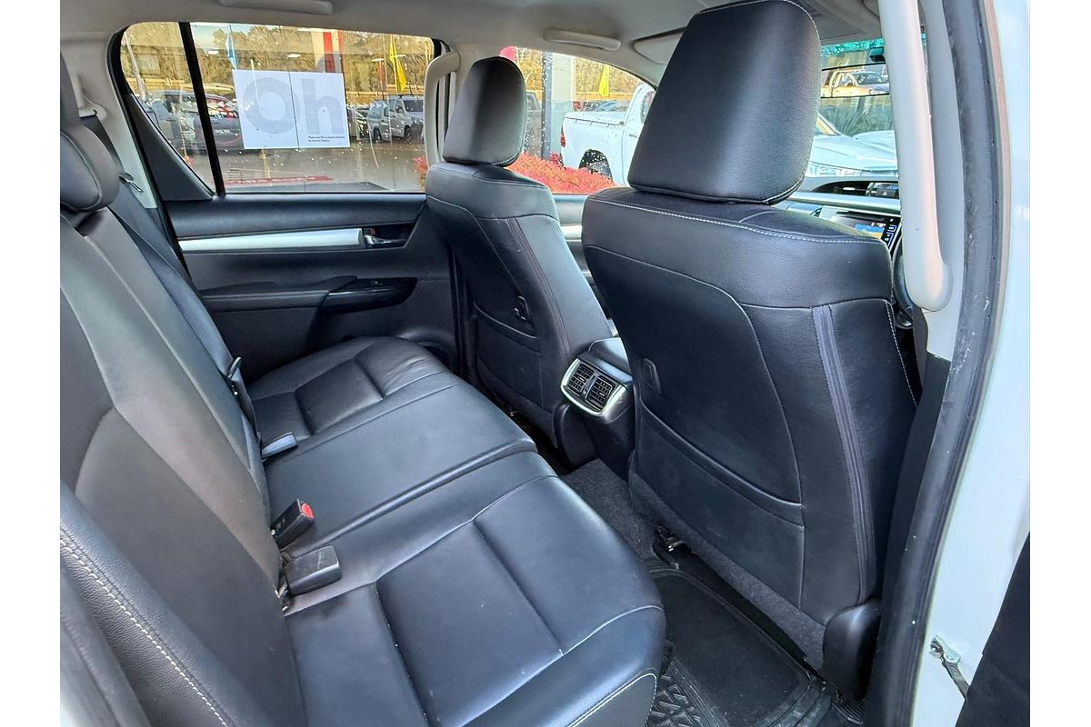2018 Toyota Hilux SR5 GUN126R 4X4