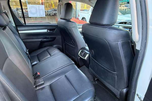 2018 Toyota Hilux SR5 GUN126R 4X4