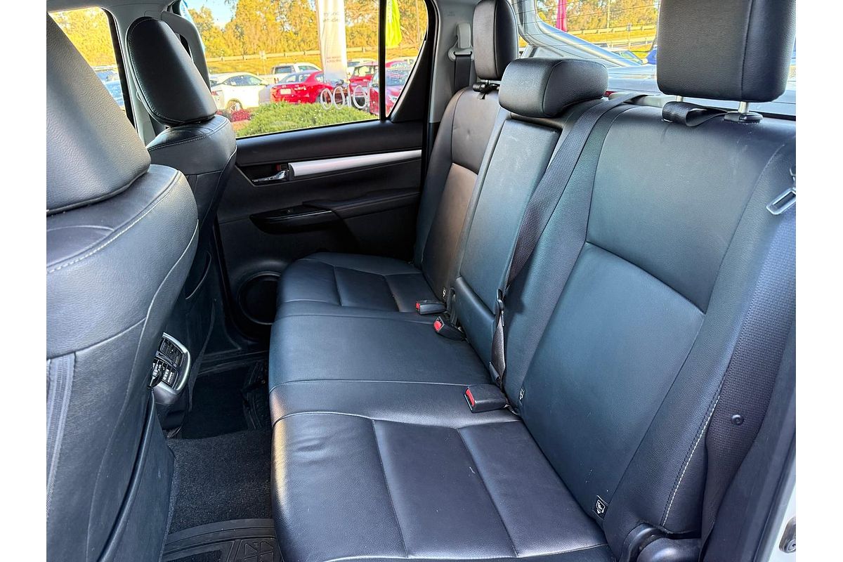 2018 Toyota Hilux SR5 GUN126R 4X4