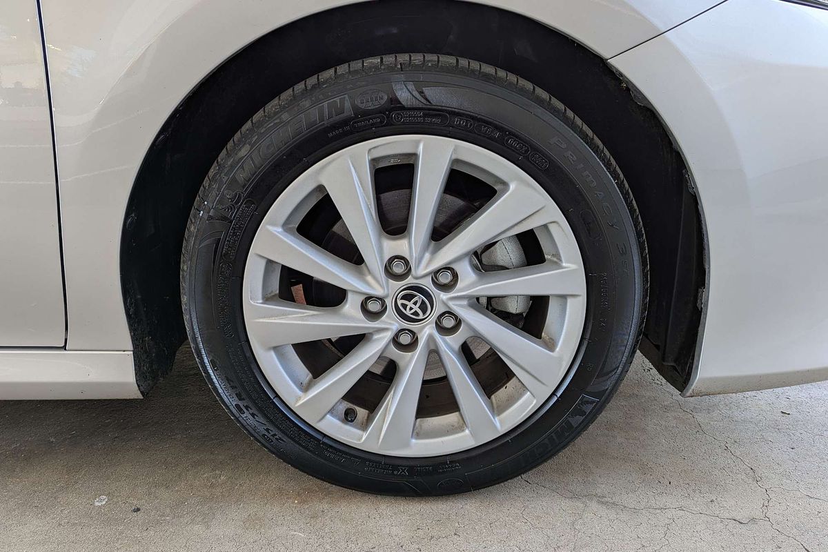 2021 Toyota Camry Ascent AXVH70R