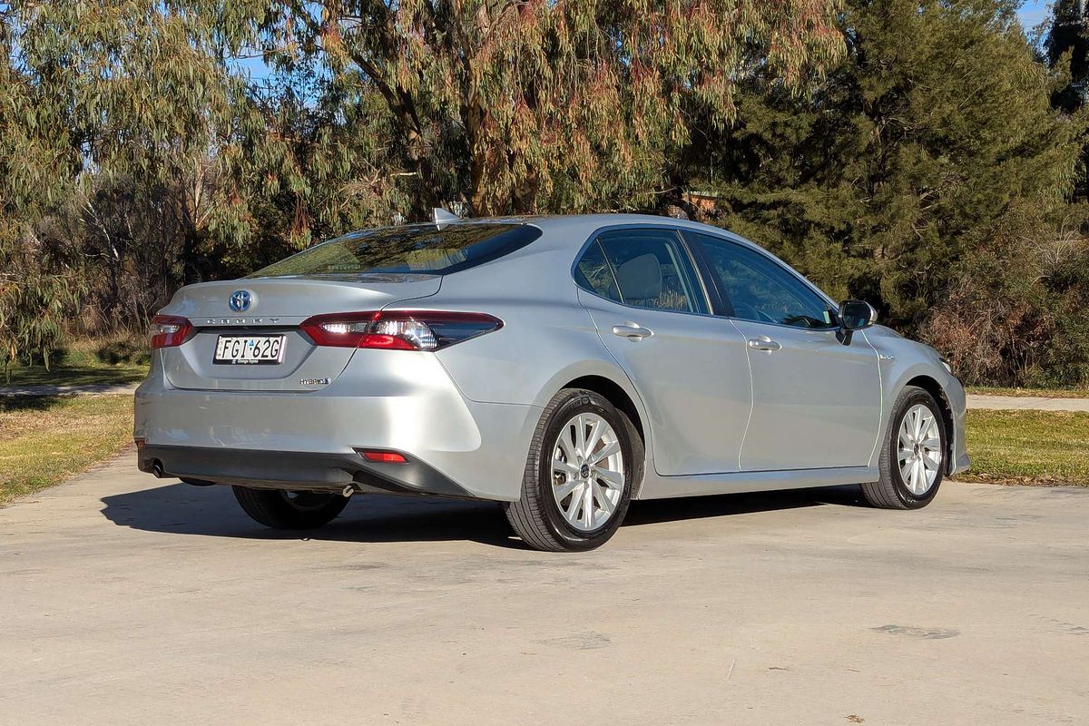 2021 Toyota Camry Ascent AXVH70R