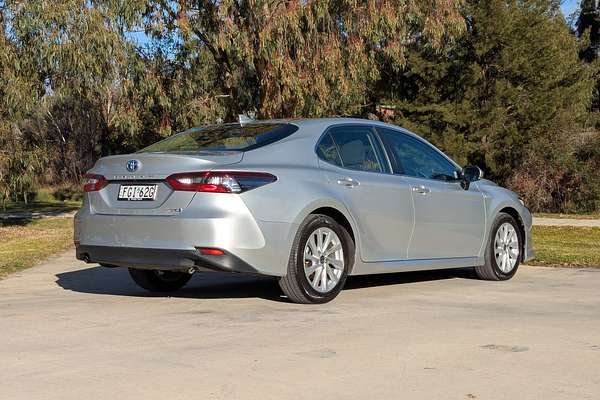 2021 Toyota Camry Ascent AXVH70R