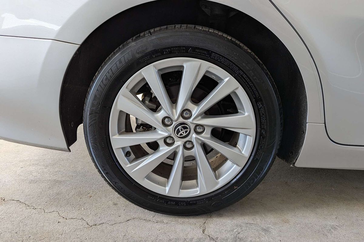 2021 Toyota Camry Ascent AXVH70R