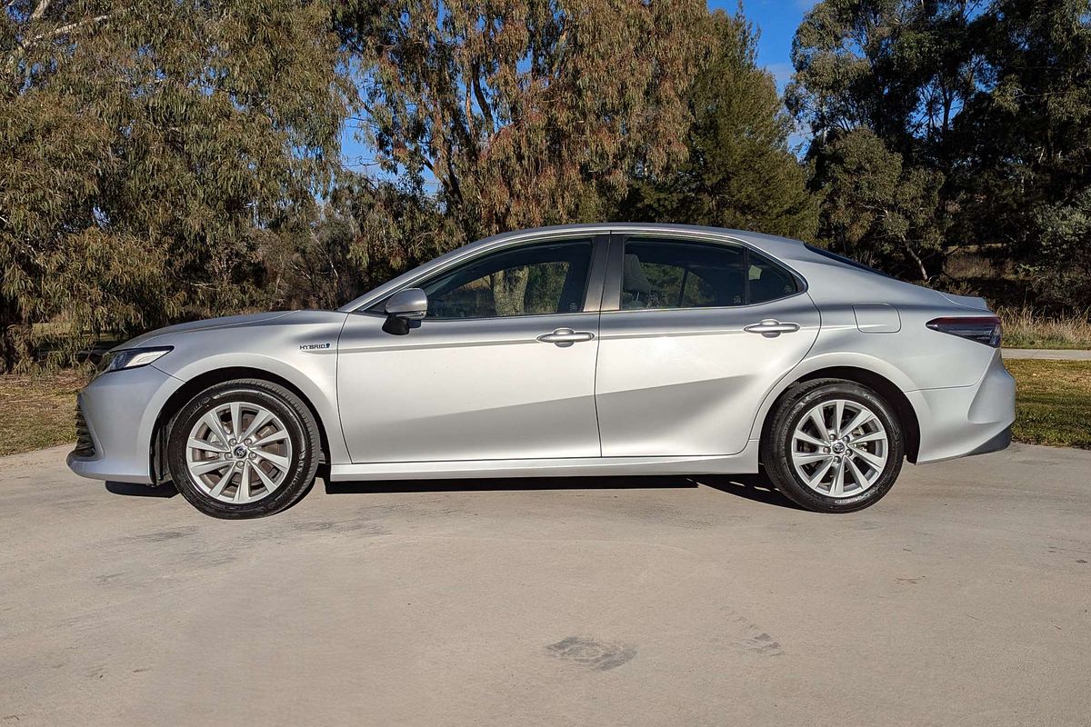 2021 Toyota Camry Ascent AXVH70R
