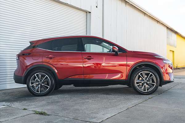 2024 Nissan QASHQAI ST-L J12