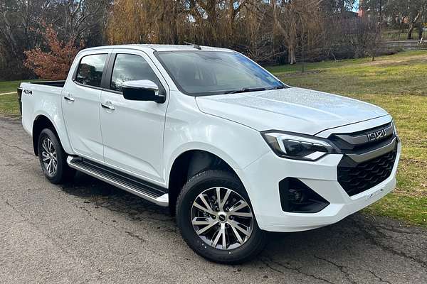 2025 Isuzu D-MAX LS-U+ 4X4