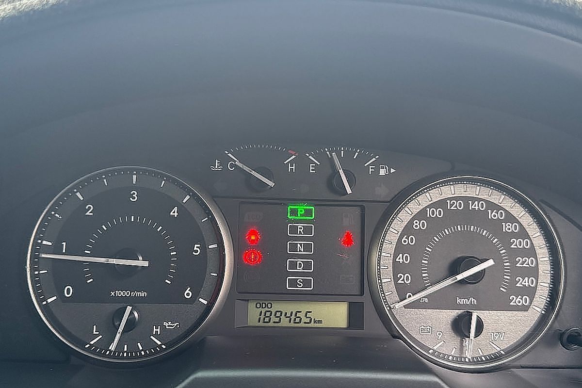 2012 Toyota Landcruiser GXL VDJ200R