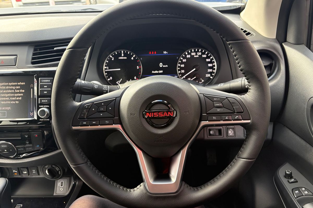 2025 Nissan Navara PRO-4X Warrior D23 4X4