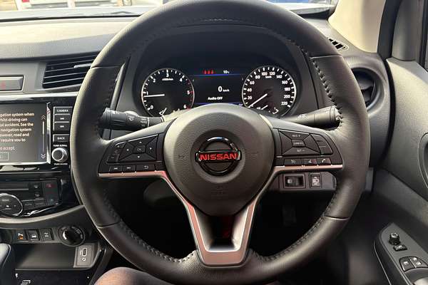 2025 Nissan Navara PRO-4X Warrior D23 4X4