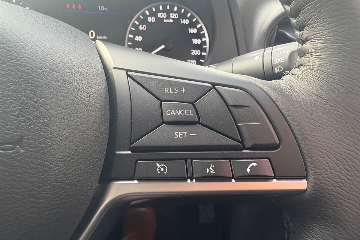 2025 Nissan Navara PRO-4X Warrior D23 4X4