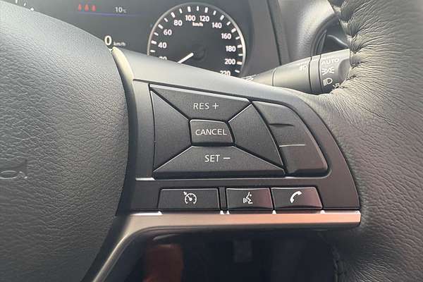 2025 Nissan Navara PRO-4X Warrior D23 4X4