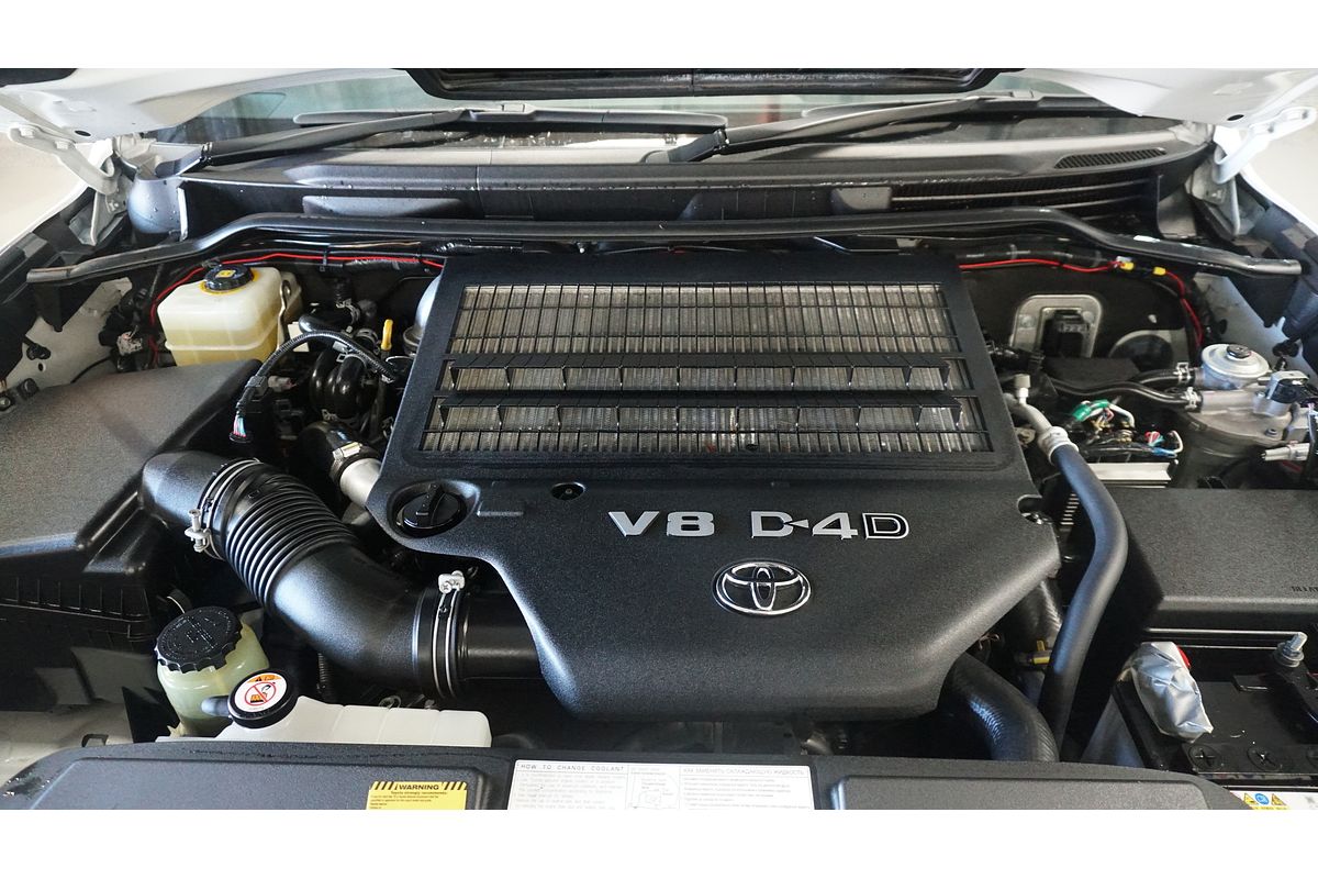 2019 Toyota Landcruiser Sahara VDJ200R