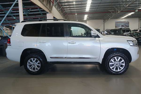 2019 Toyota Landcruiser Sahara VDJ200R