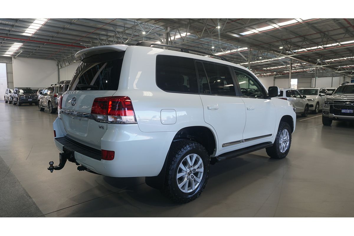 2019 Toyota Landcruiser Sahara VDJ200R