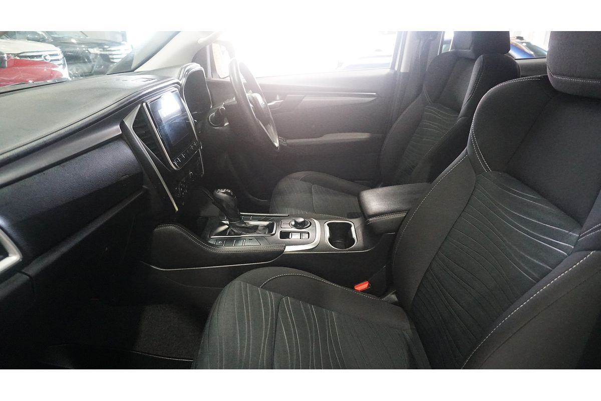 2022 Isuzu MU-X LS-M