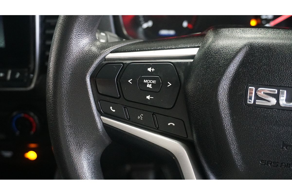 2022 Isuzu MU-X LS-M