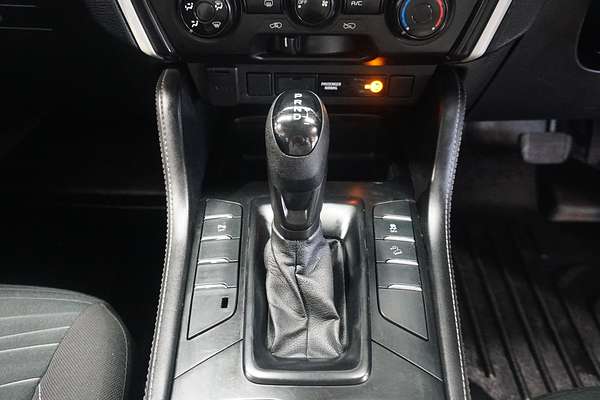 2022 Isuzu MU-X LS-M
