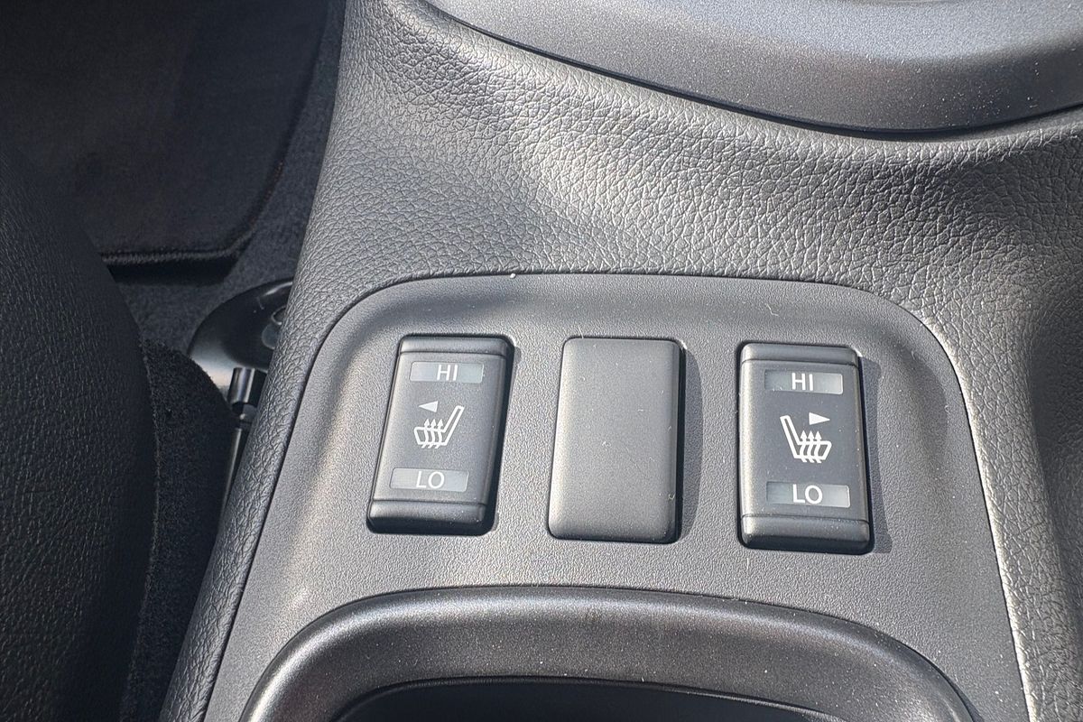 2025 Nissan Navara PRO-4X Warrior D23 4X4