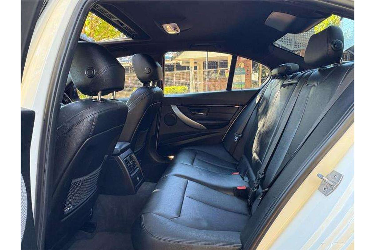 2016 BMW 3 Series 330i Sport Line F30 LCI
