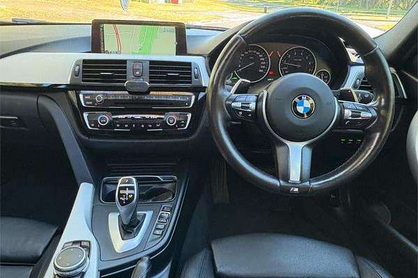 2016 BMW 3 Series 330i Sport Line F30 LCI