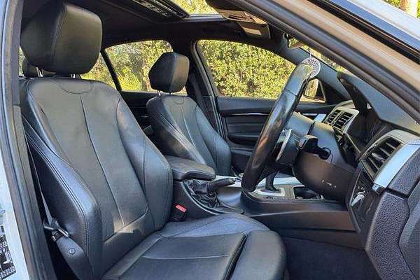 2016 BMW 3 Series 330i Sport Line F30 LCI