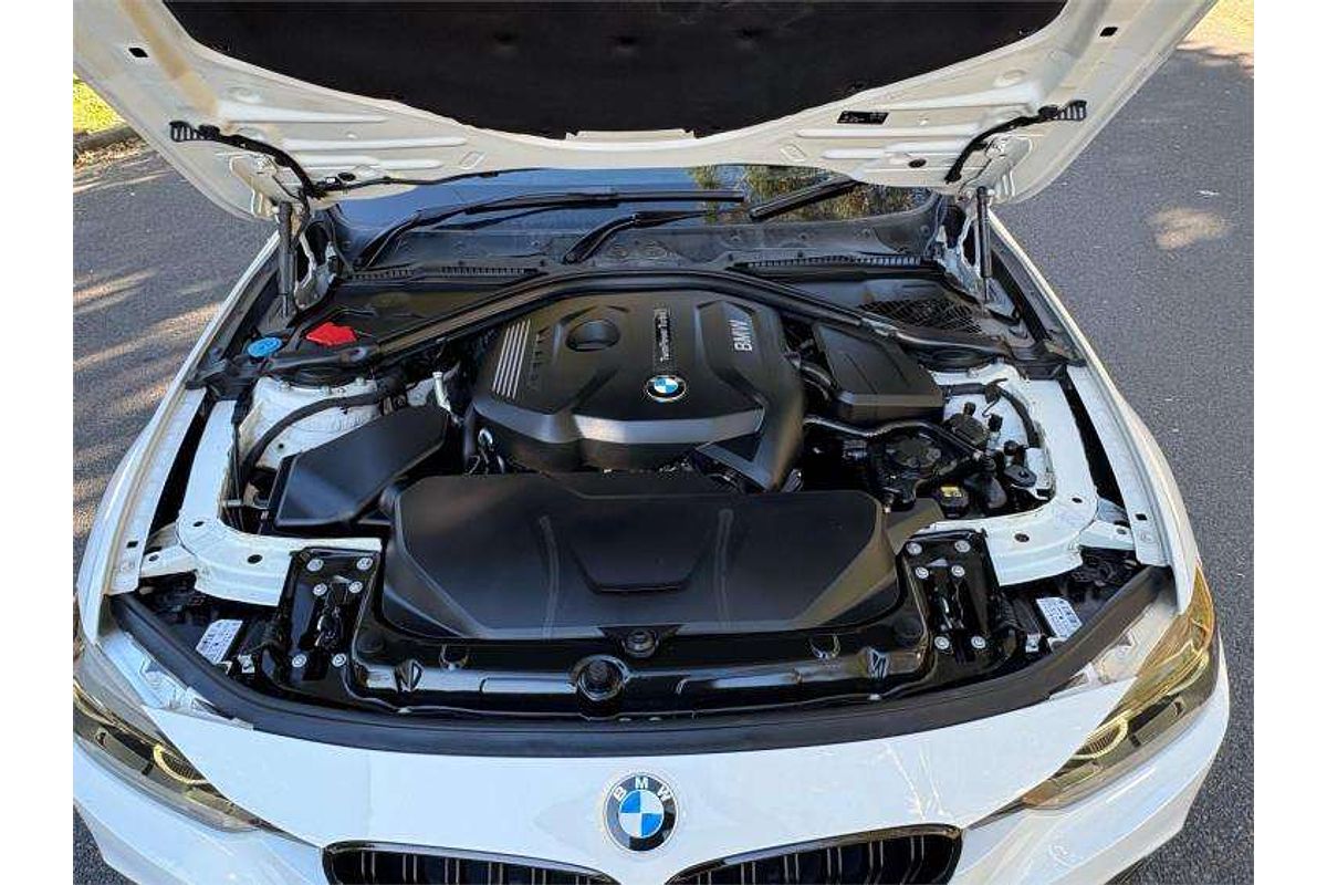 2016 BMW 3 Series 330i Sport Line F30 LCI