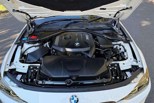 2016 BMW 3 Series 330i Sport Line F30 LCI