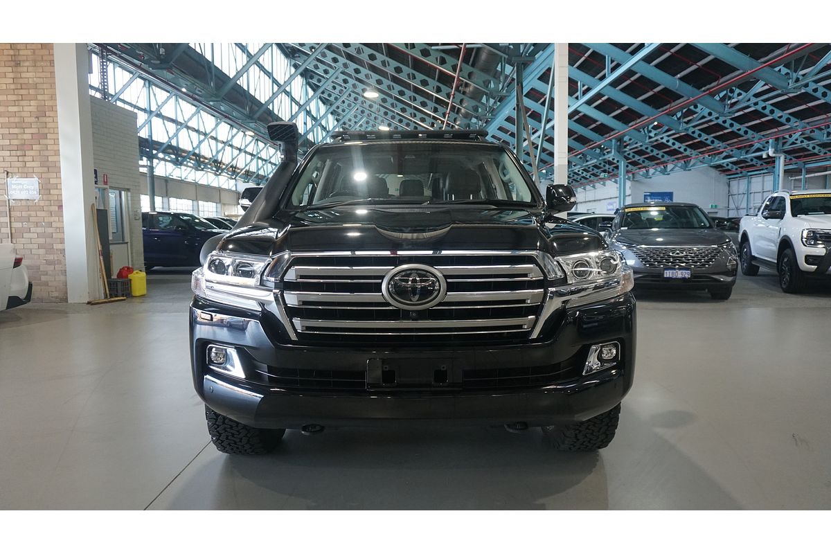 2018 Toyota Landcruiser Sahara VDJ200R