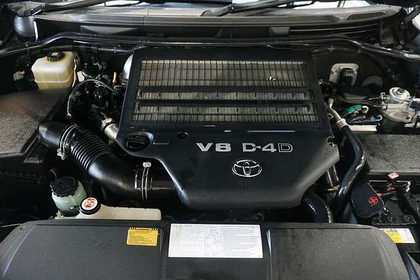 2018 Toyota Landcruiser Sahara VDJ200R