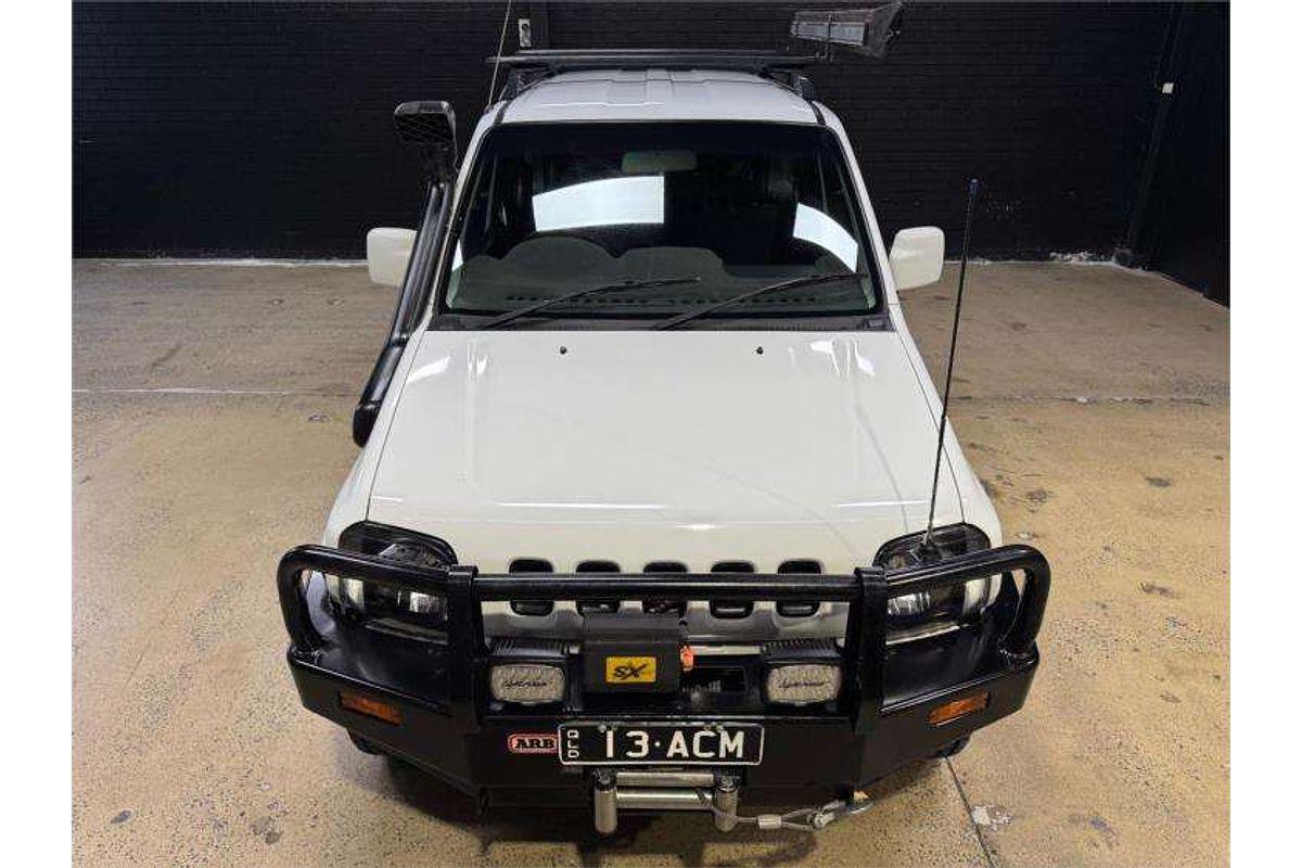 2011 Suzuki Jimny Sierra SN413 T6