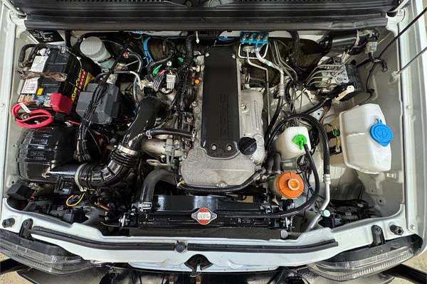 2011 Suzuki Jimny Sierra SN413 T6