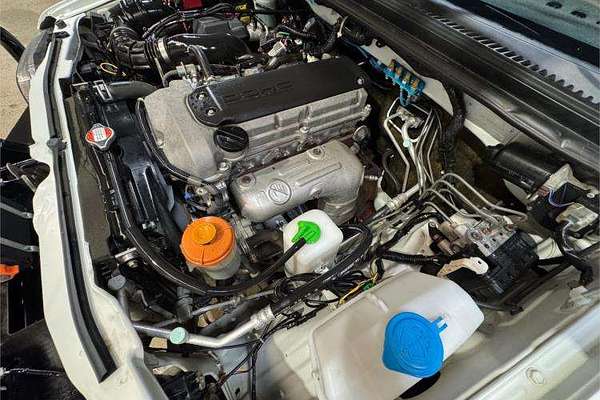 2011 Suzuki Jimny Sierra SN413 T6