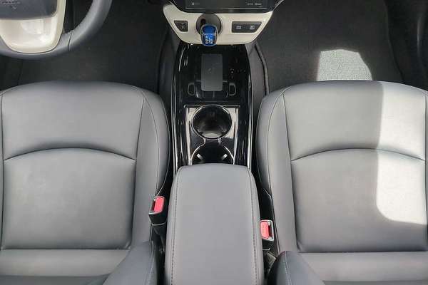2018 Toyota Prius Four