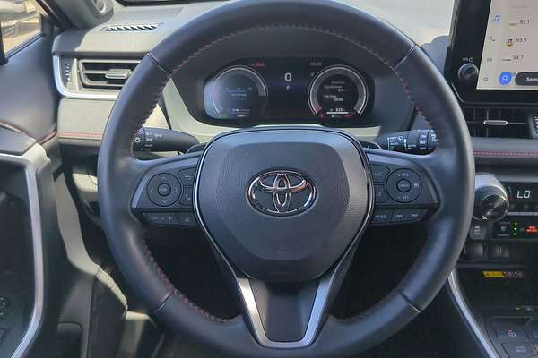 2024 Toyota RAV4 XSE