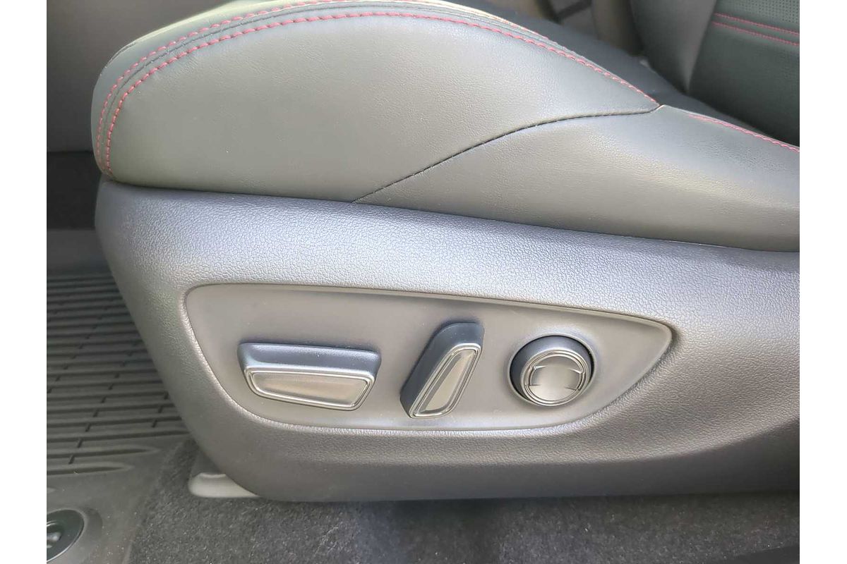 2024 Toyota RAV4 XSE