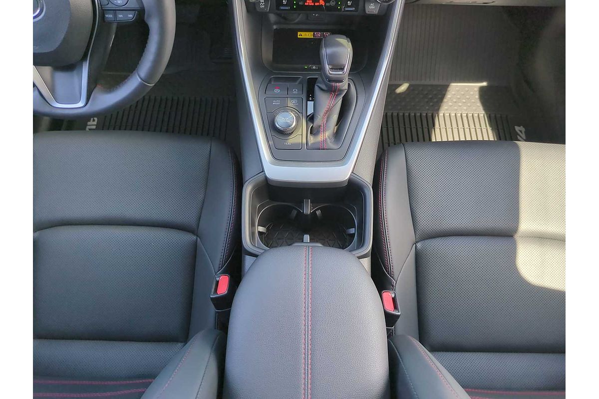 2024 Toyota RAV4 XSE