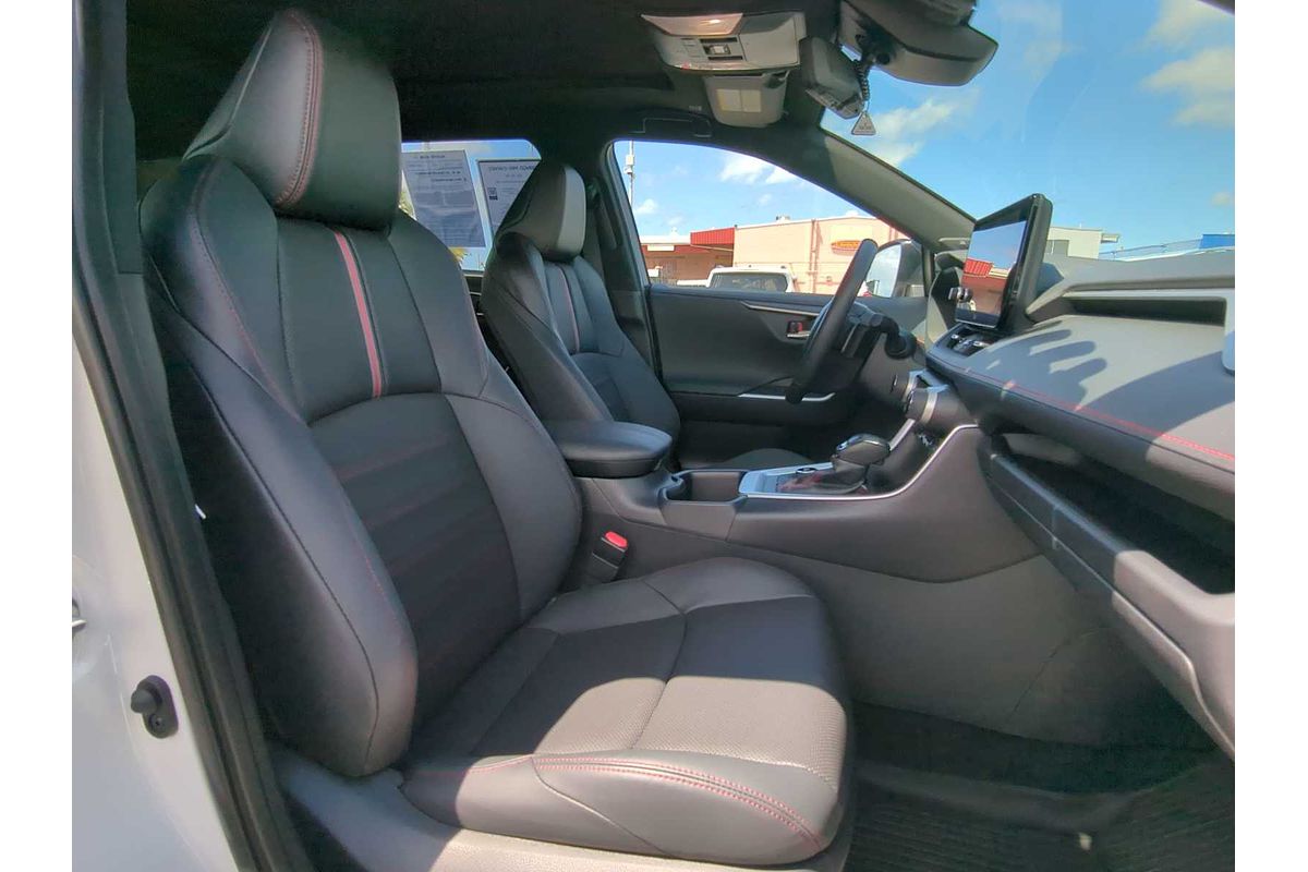 2024 Toyota RAV4 XSE