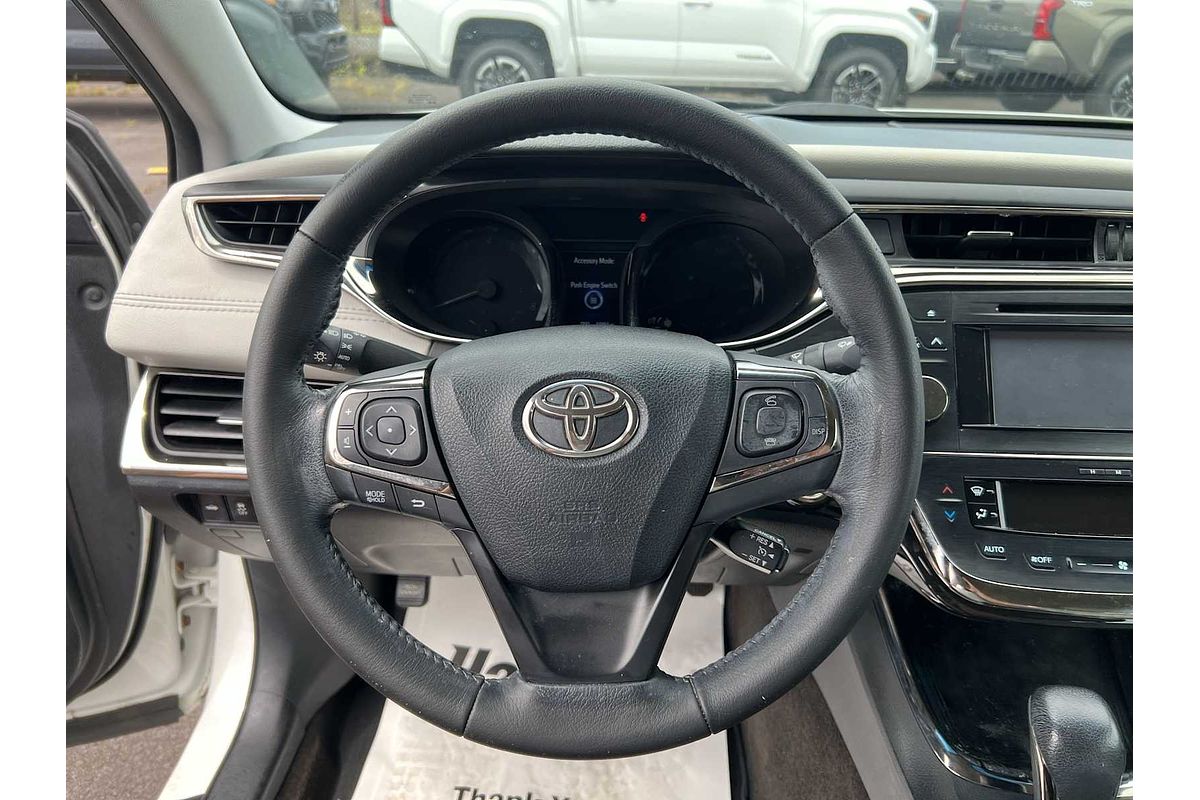 2013 Toyota Avalon XLE