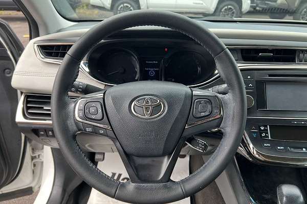 2013 Toyota Avalon XLE