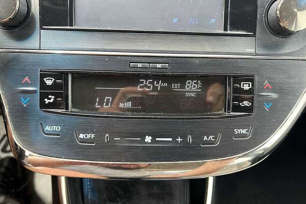 2013 Toyota Avalon XLE