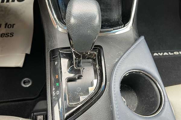 2013 Toyota Avalon XLE