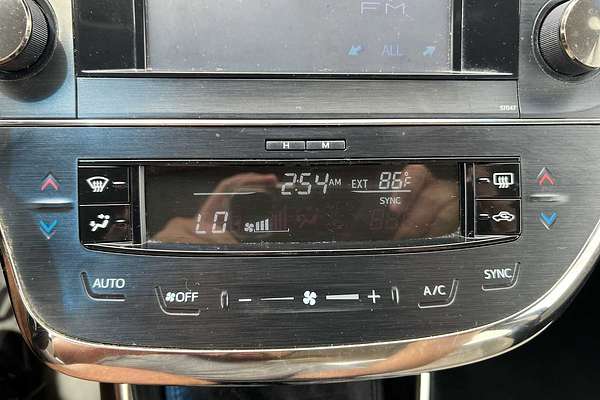 2013 Toyota Avalon XLE