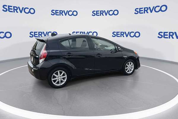 2016 Toyota Prius C Three