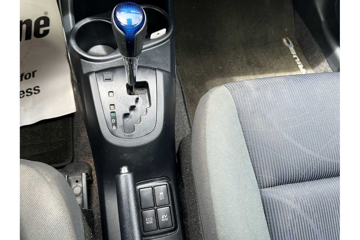 2016 Toyota Prius C Three