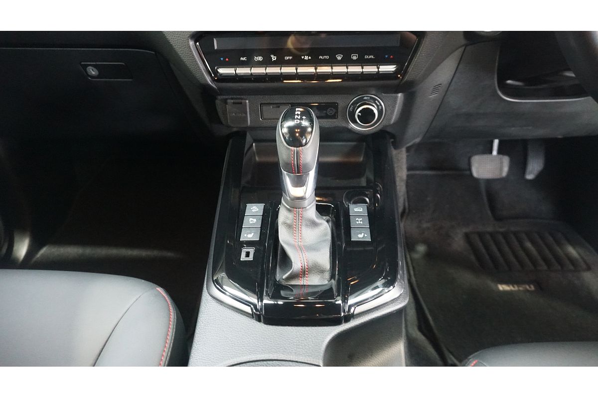 2024 Isuzu D-MAX X-TERRAIN 4X4