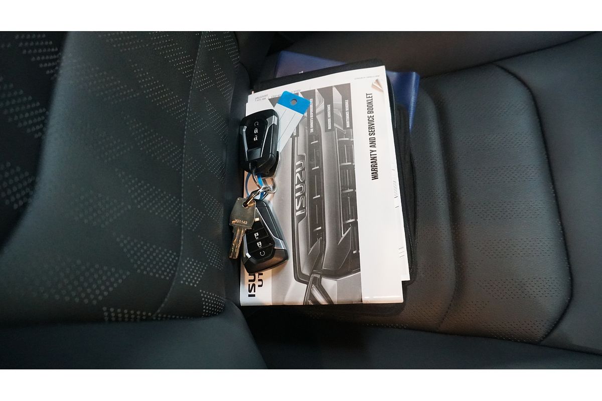 2024 Isuzu D-MAX X-TERRAIN 4X4