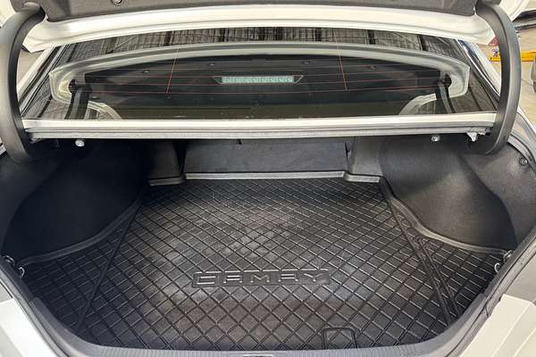 2019 Toyota Camry Ascent Sport AXVH71R