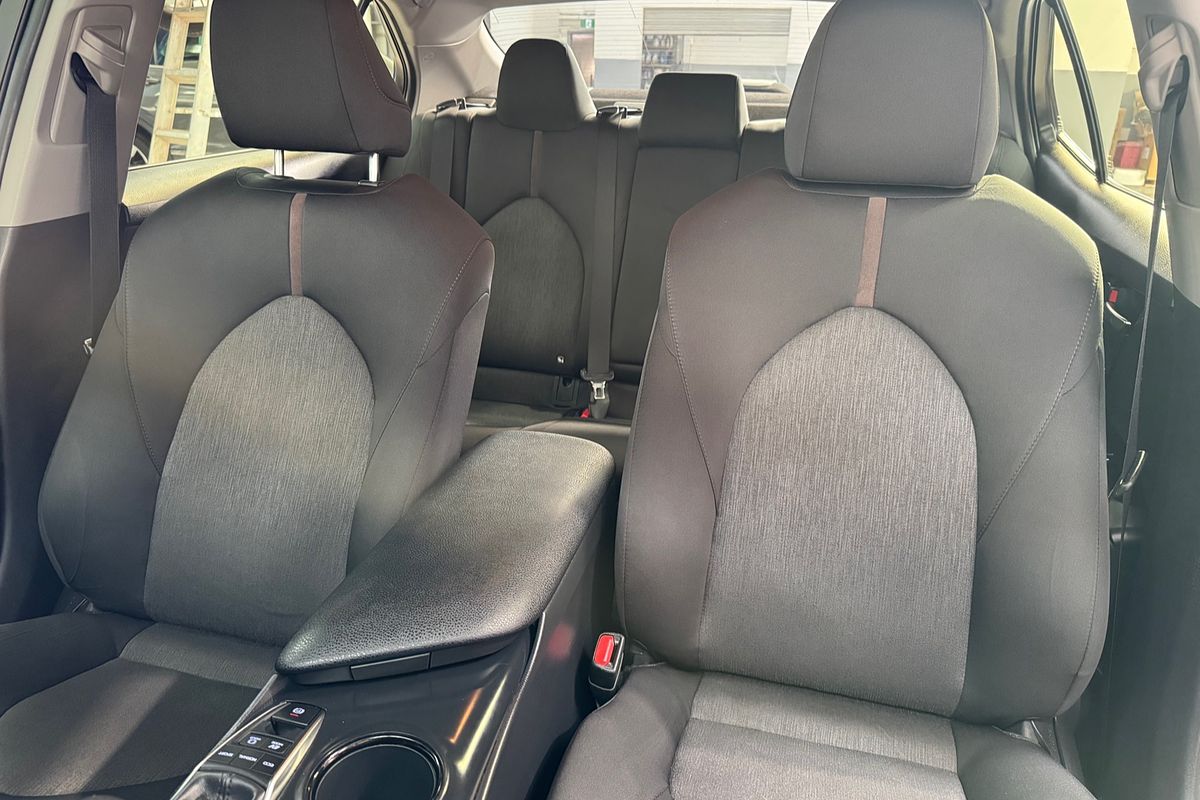 2019 Toyota Camry Ascent Sport AXVH71R